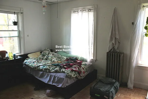 17-19 Putnam Ave #17 — Photo 4