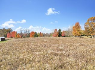 8160 Gale Rd SW, Hebron, OH 43025