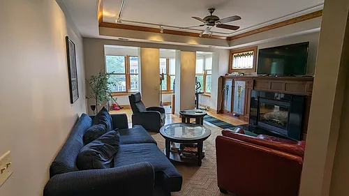 658 W Aldine Ave #3 Photo 1