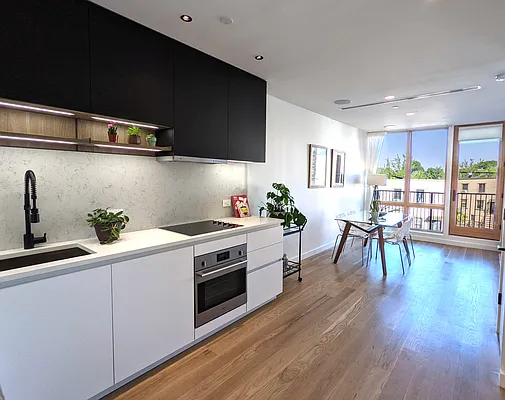 Sold by Corcoran | media 23