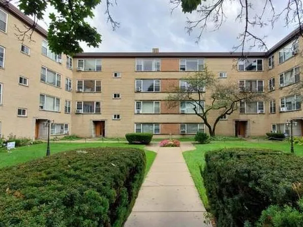 2623 W Fitch Ave APT 1E, Chicago, IL 60645