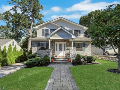 35 Franklin Ave, Hasbrouck Heights, NJ, 07604