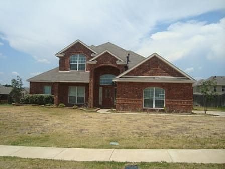 1st image of 1201 Clearbrook Dr