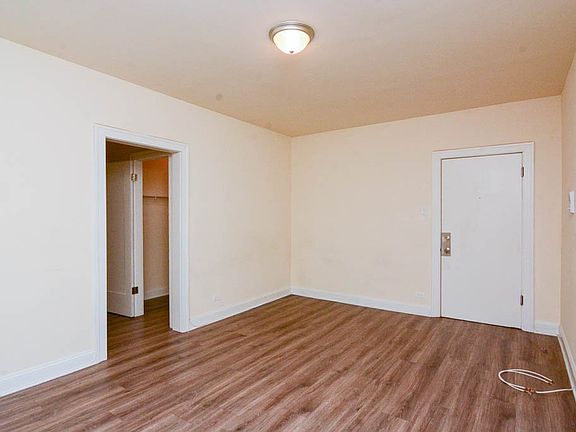 4th image of 2936 W Palmer St APT 206
