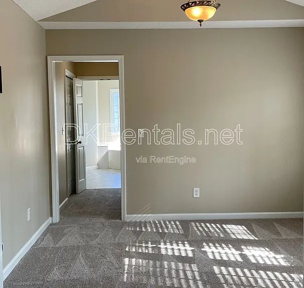 416 Carmain Ln NW — Photo 35