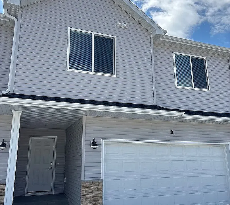 Wilds Townhomes 1