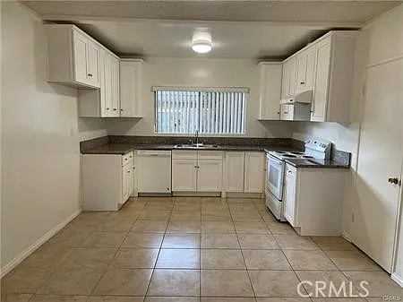 1141 Pine St #9 — Photo 12