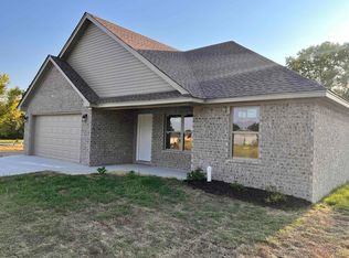 926 S Fir St, Beebe, AR 72012