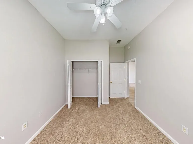 6100 Maggies Cir #102 — Photo 8