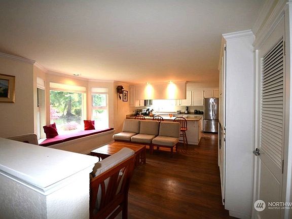 5th image of 1614 145th Street Ct NW