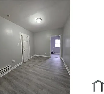 18 Seymour St #2R — Photo 7