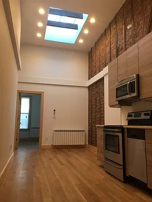 Rented by Nooklyn NYC LLC | media 56