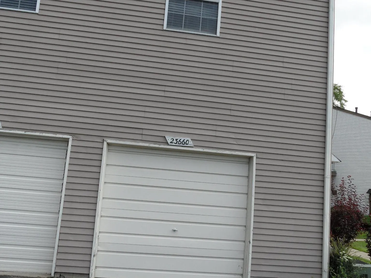 2 bed, 973 sqft, $1,420 — Photo 4