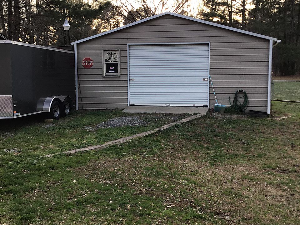 2nd image of 2721 Beck Rd