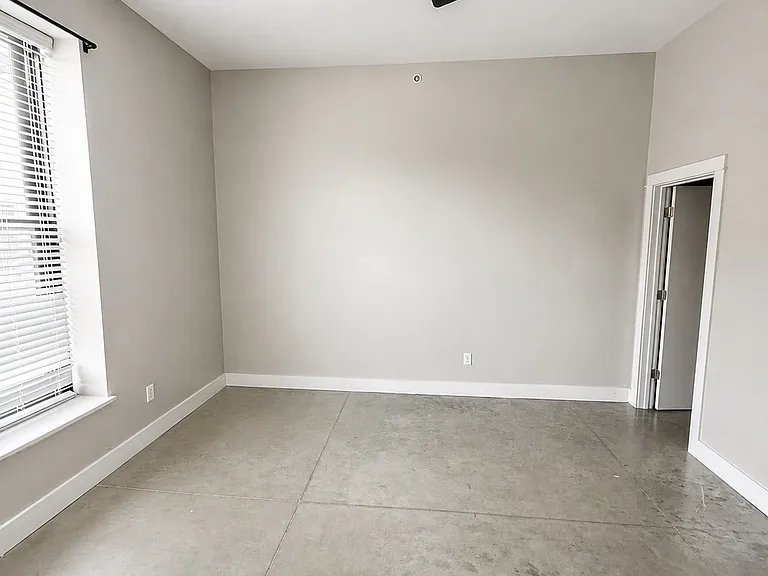 4432 Olive St #G — Photo 3
