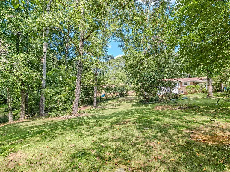 3920 Cliftondale Pl — Photo 40