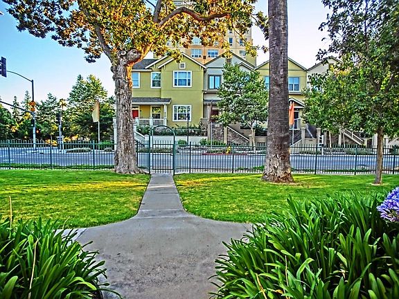 3rd image of 1396 Lick Ave