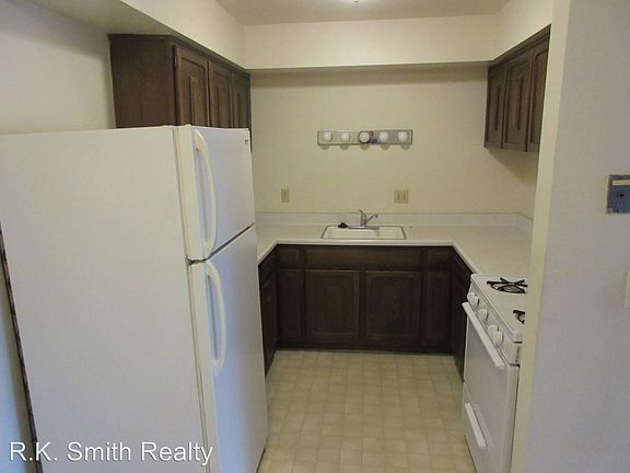 2nd image of 535 S Randall Ave APT 10