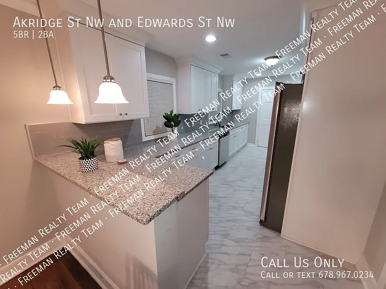 Akridge St NW — Photo 40