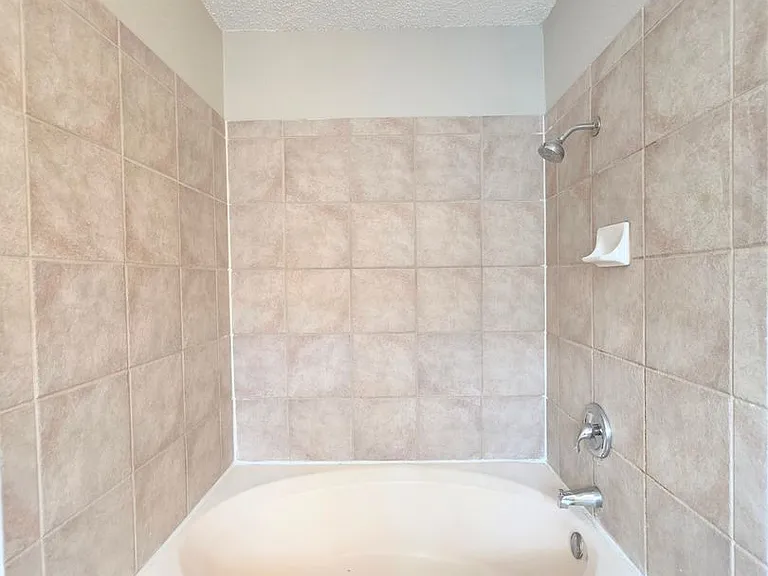 8562 Serene Ridge Dr — Photo 21