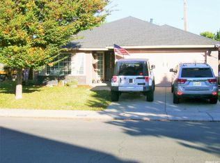 744 Codington Way, Modesto, CA 95357