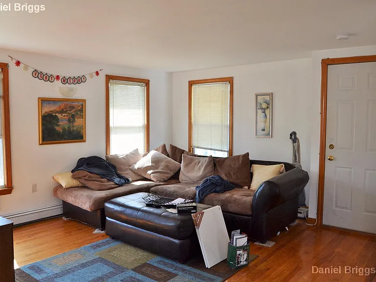 66 Brooks St #3 — Photo 6