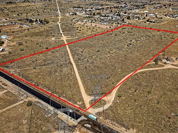 6716 Phelan Rd, Phelan, CA 92371