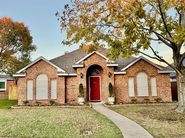 1373 Edmonton Dr, Lewisville, TX 75077