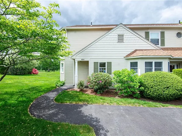 60 Saddle Grn #A, North Providence, RI 02904