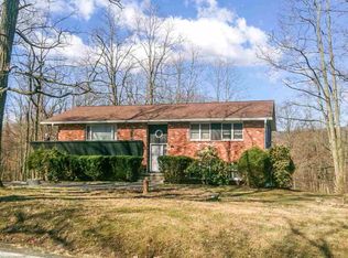 57 Ulster Ave, Ulster Park, NY 12487