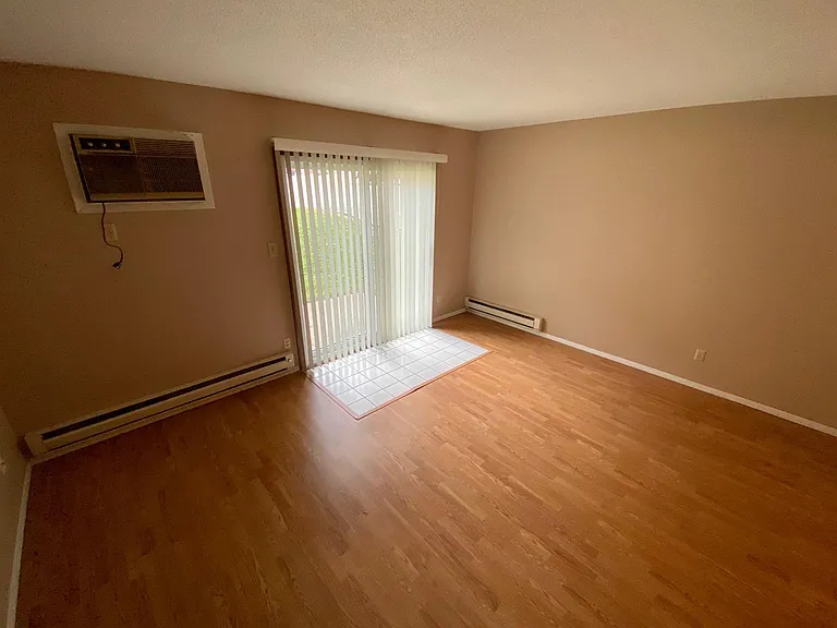 3829 Cliffside Dr — Photo 4