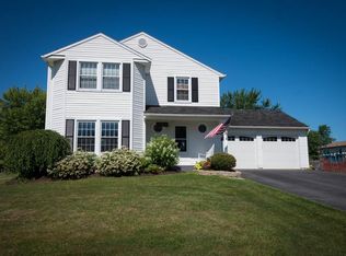 8143 Rizzo Dr, Clay, NY 13041