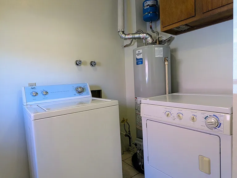 Washer & Dryer in unit, off of kitchen