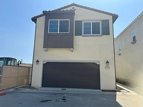 401 Verna St Photo 1