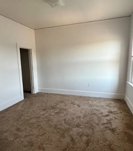 308 W Market St #1 — Photo 5