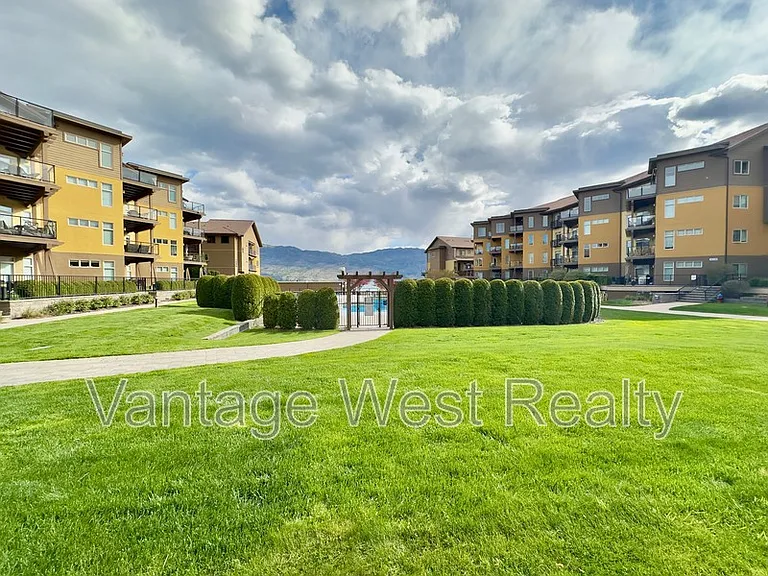 4042 Pritchard Dr N #2204 — Photo 26