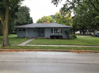 722 N Moreland Blvd, Waukesha, WI 53188