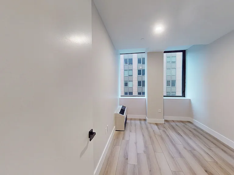 95 Wall — Photo 150