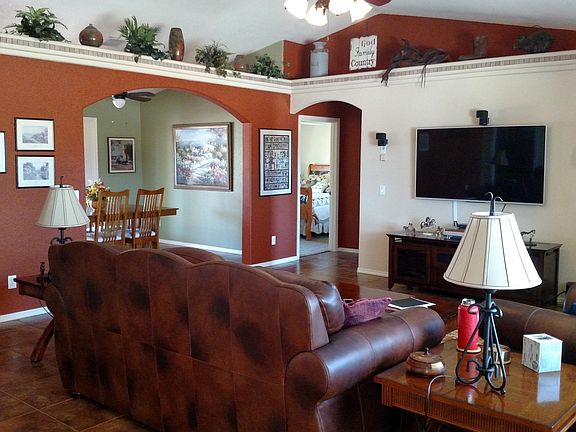 5th image of 915 W Mule Ln