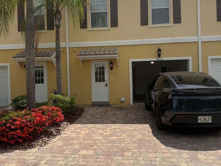 1603 Napoli Dr W — Photo 21
