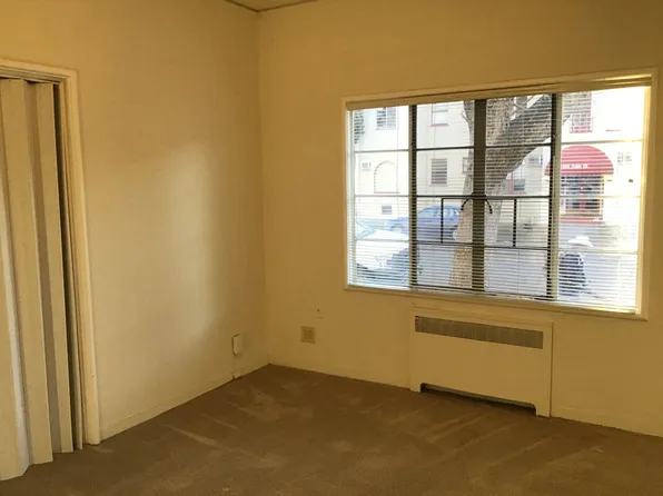 25-Capitol Avenue Apartments, 2330 Capitol Ave #3, Sacramento, CA 95816