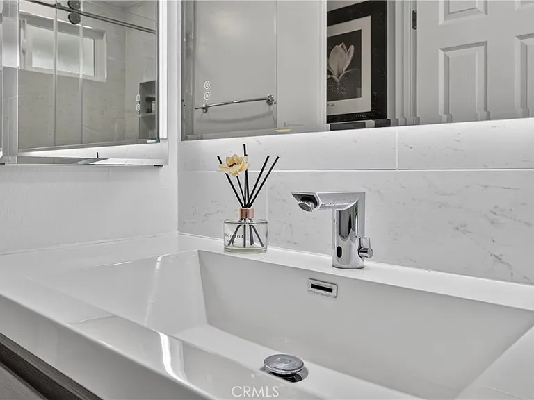 4641 Newman Ave — Photo 35