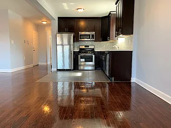 Rented by Hillel Realty Group