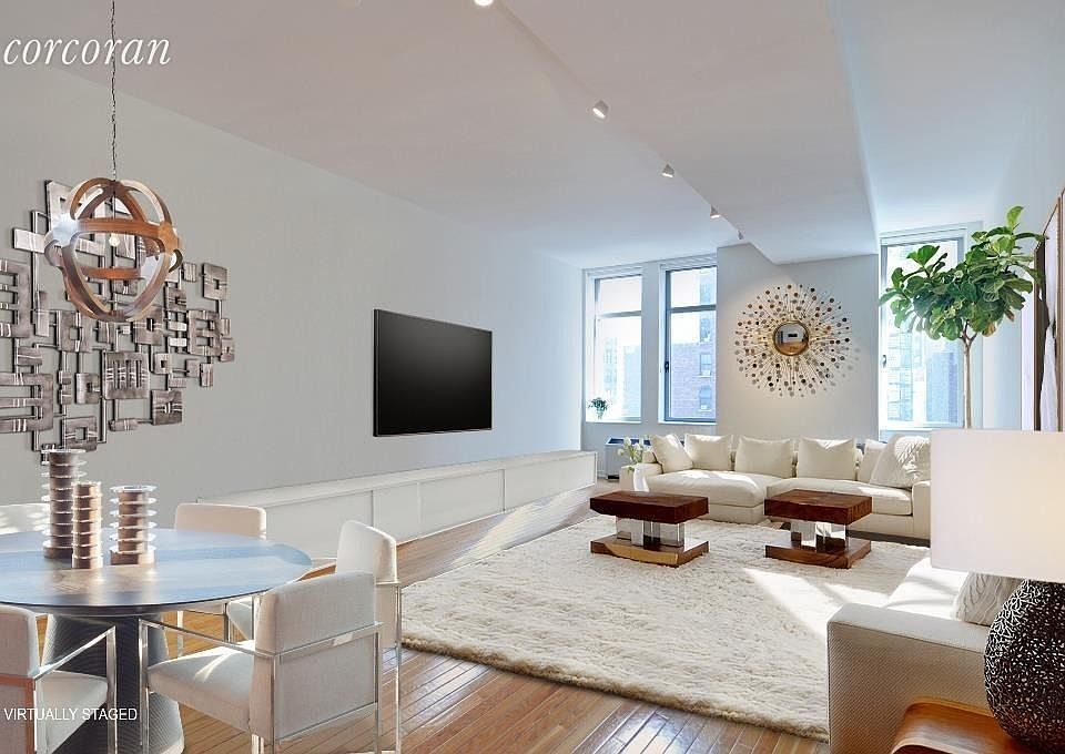 1st image of 252 7th Ave APT 6L