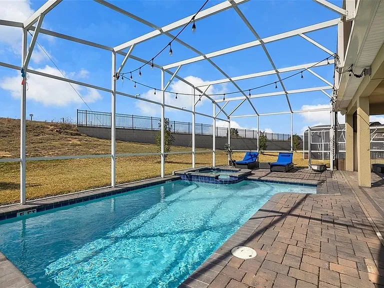 9084 Sommerset Hills Dr — Photo 39