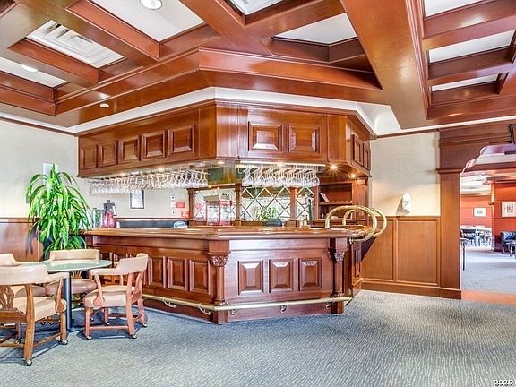 5th image of 1 TOWERS PARK LN #213