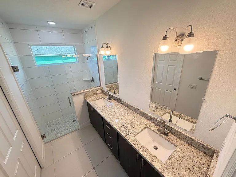 2481 San Filippo Dr SE — Photo 34