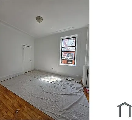 490 S Broadway — Photo 3