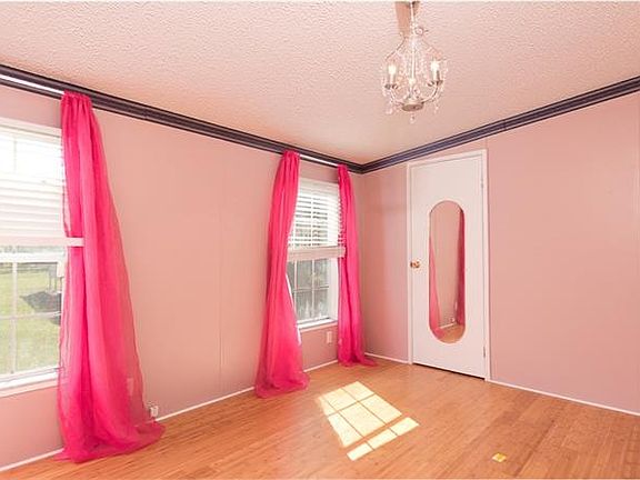 4th image of 12506 Elnora Dr