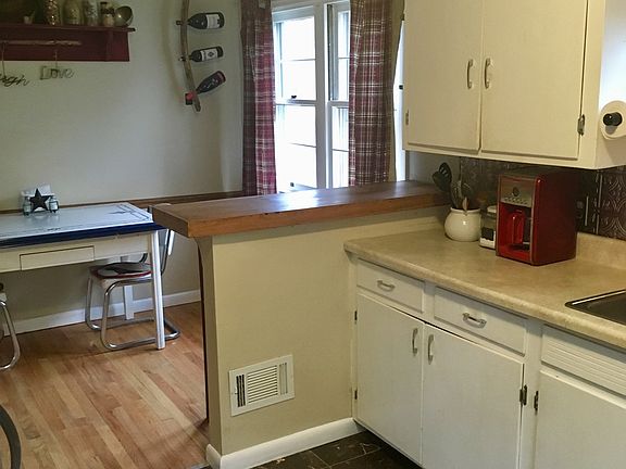 3rd image of 25 Wilson St